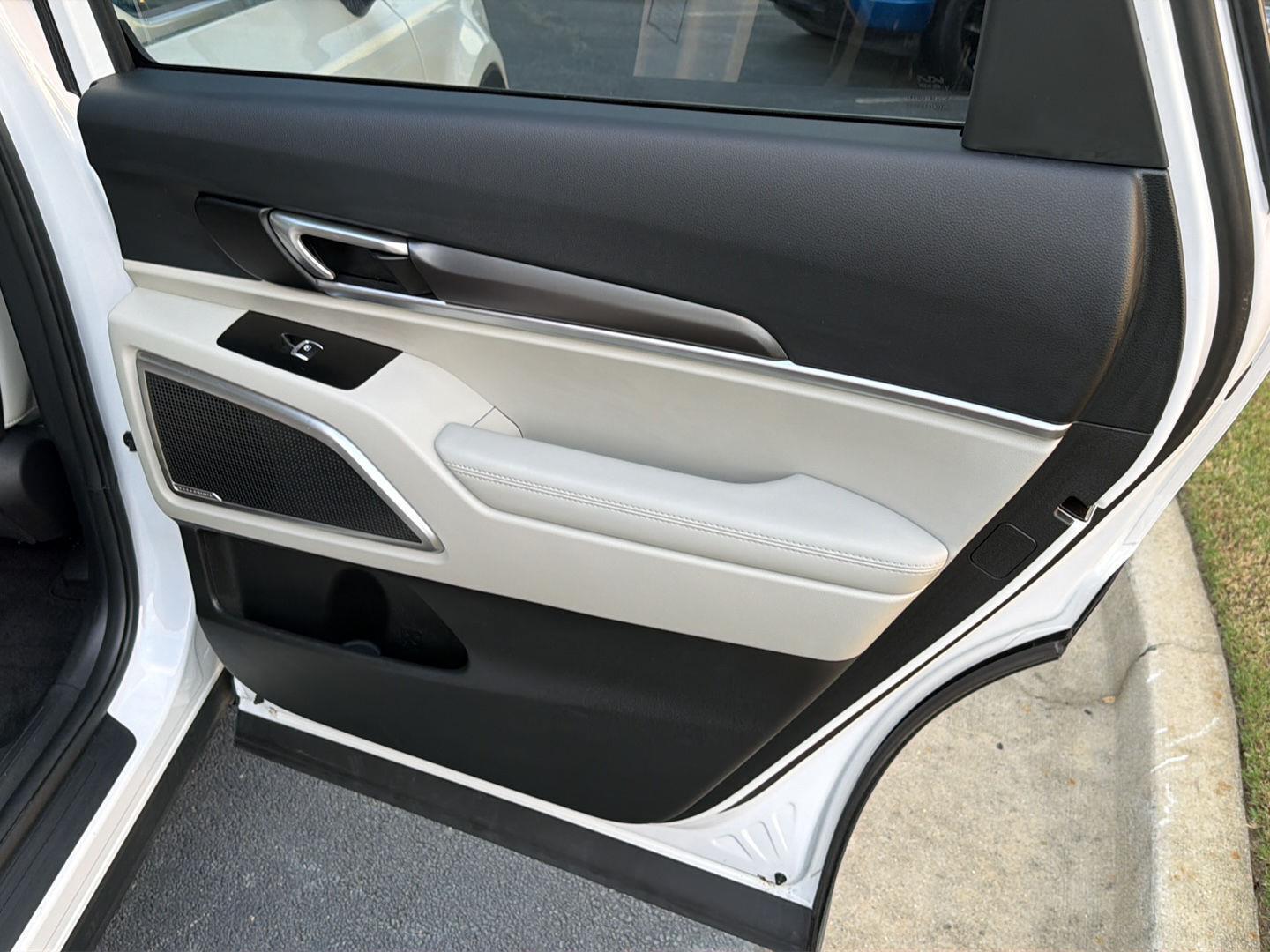 Used 2025 Kia Telluride SUV