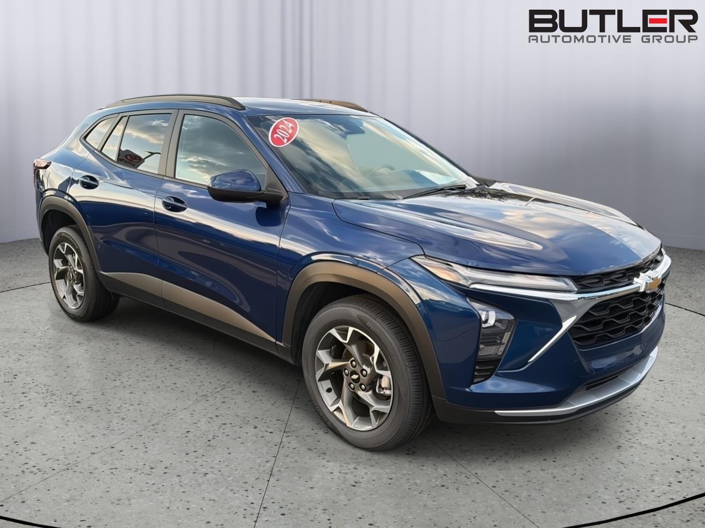 Used 2024 Chevrolet Trax SUV