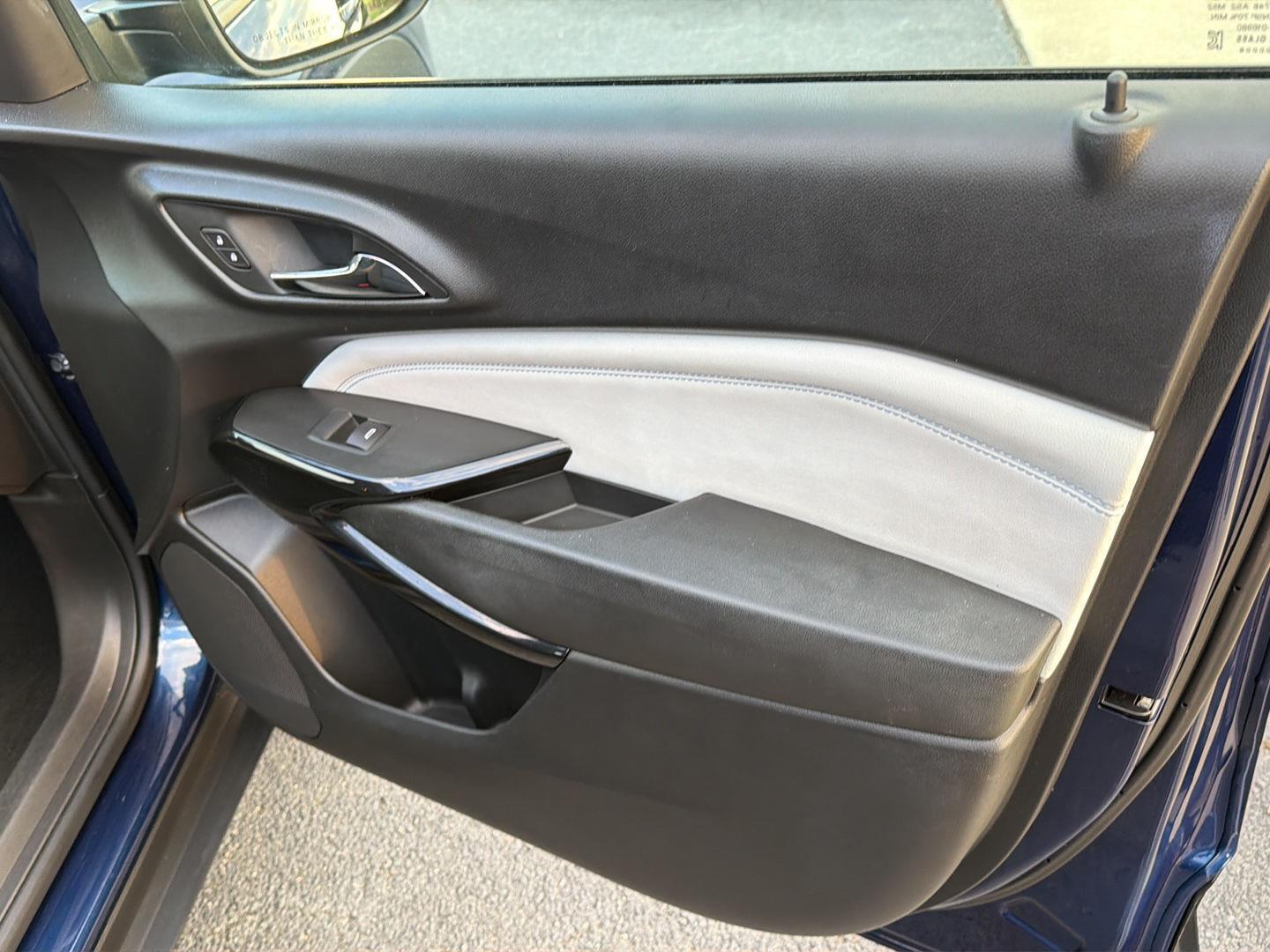 Used 2024 Chevrolet Trax SUV