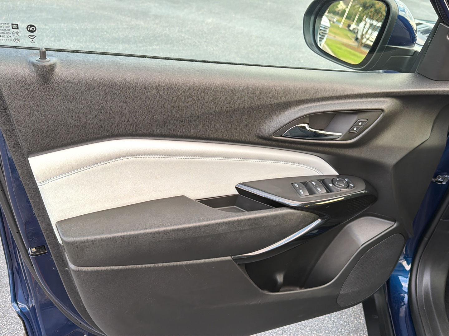 Used 2024 Chevrolet Trax SUV