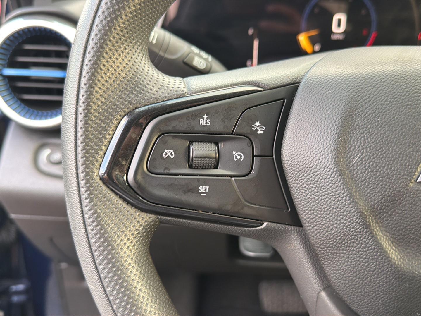 Used 2024 Chevrolet Trax SUV