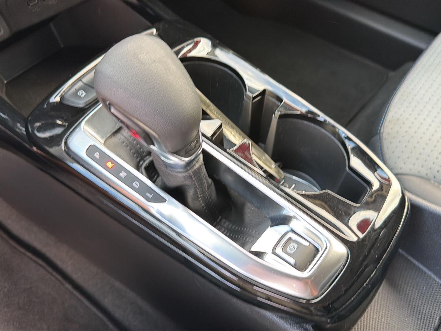 Used 2024 Chevrolet Trax SUV