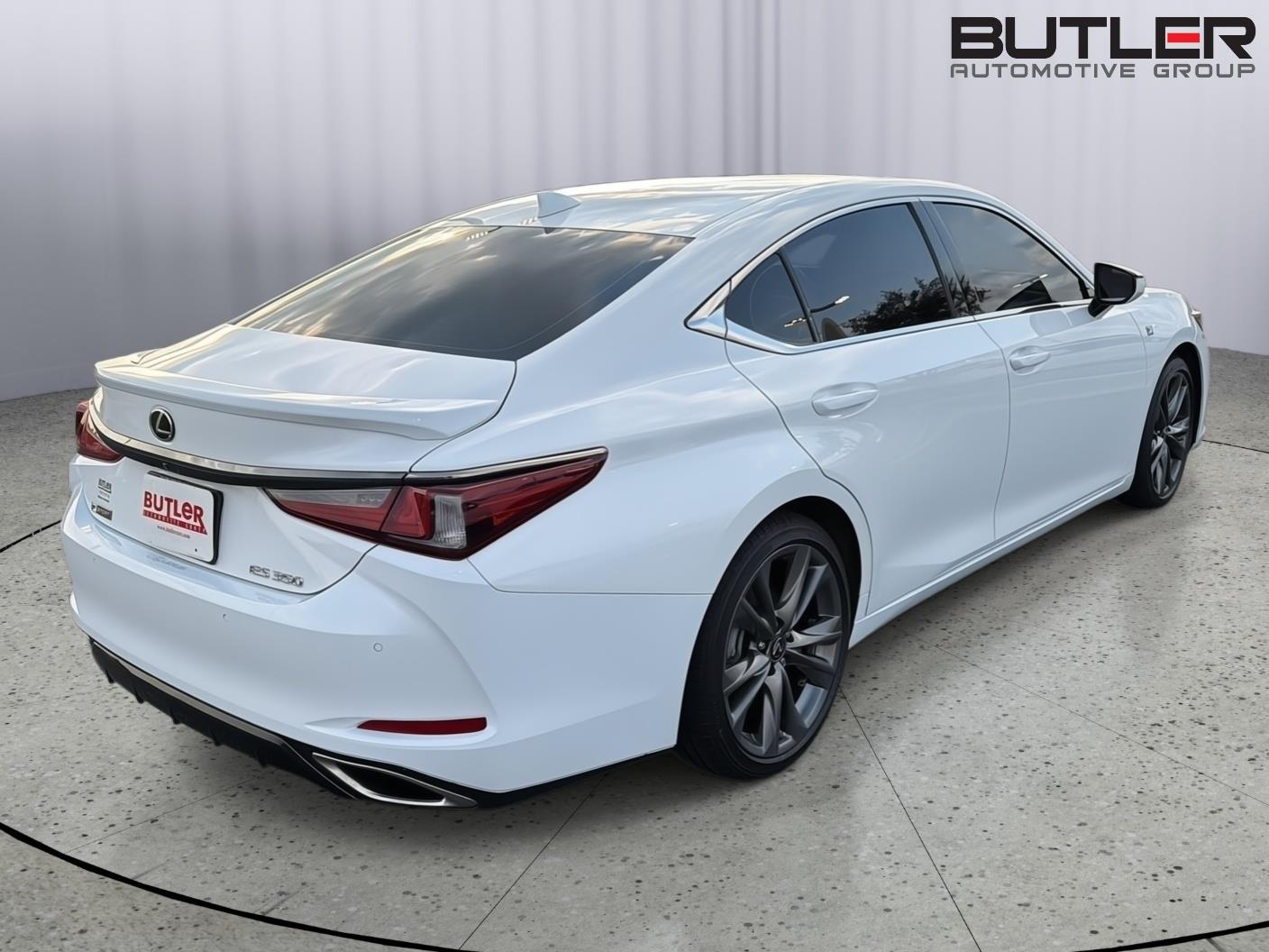 Used 2021 Lexus ES Sedan