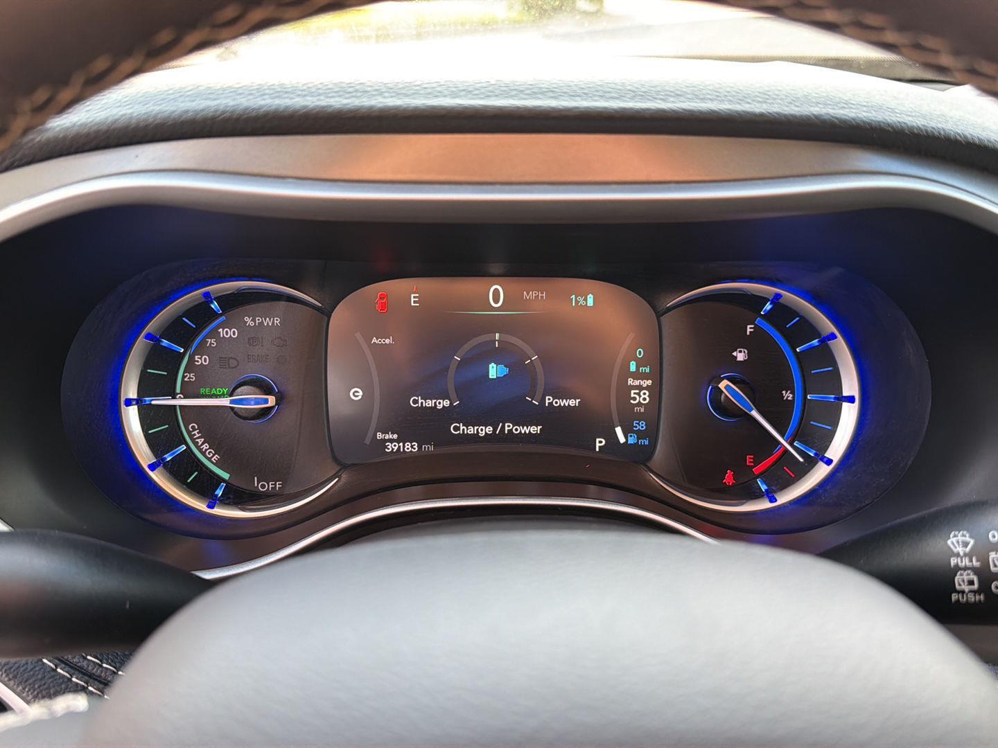 Used 2024 Chrysler Pacifica Van