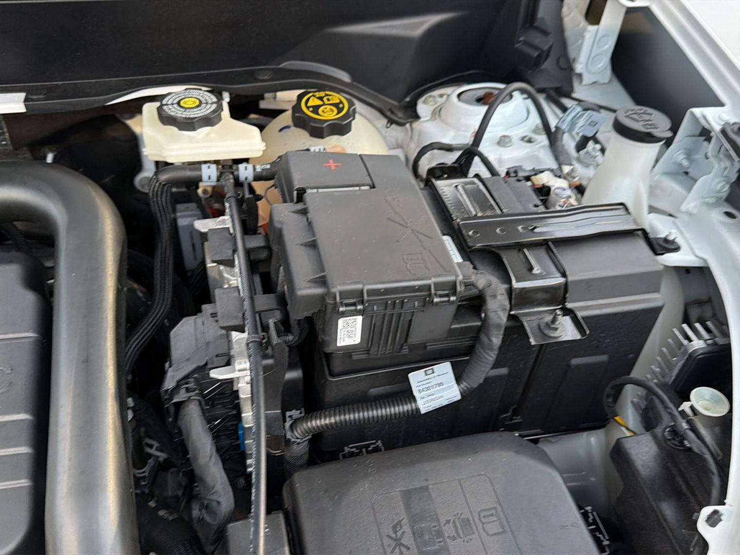 Used 2023 Chevrolet Equinox SUV