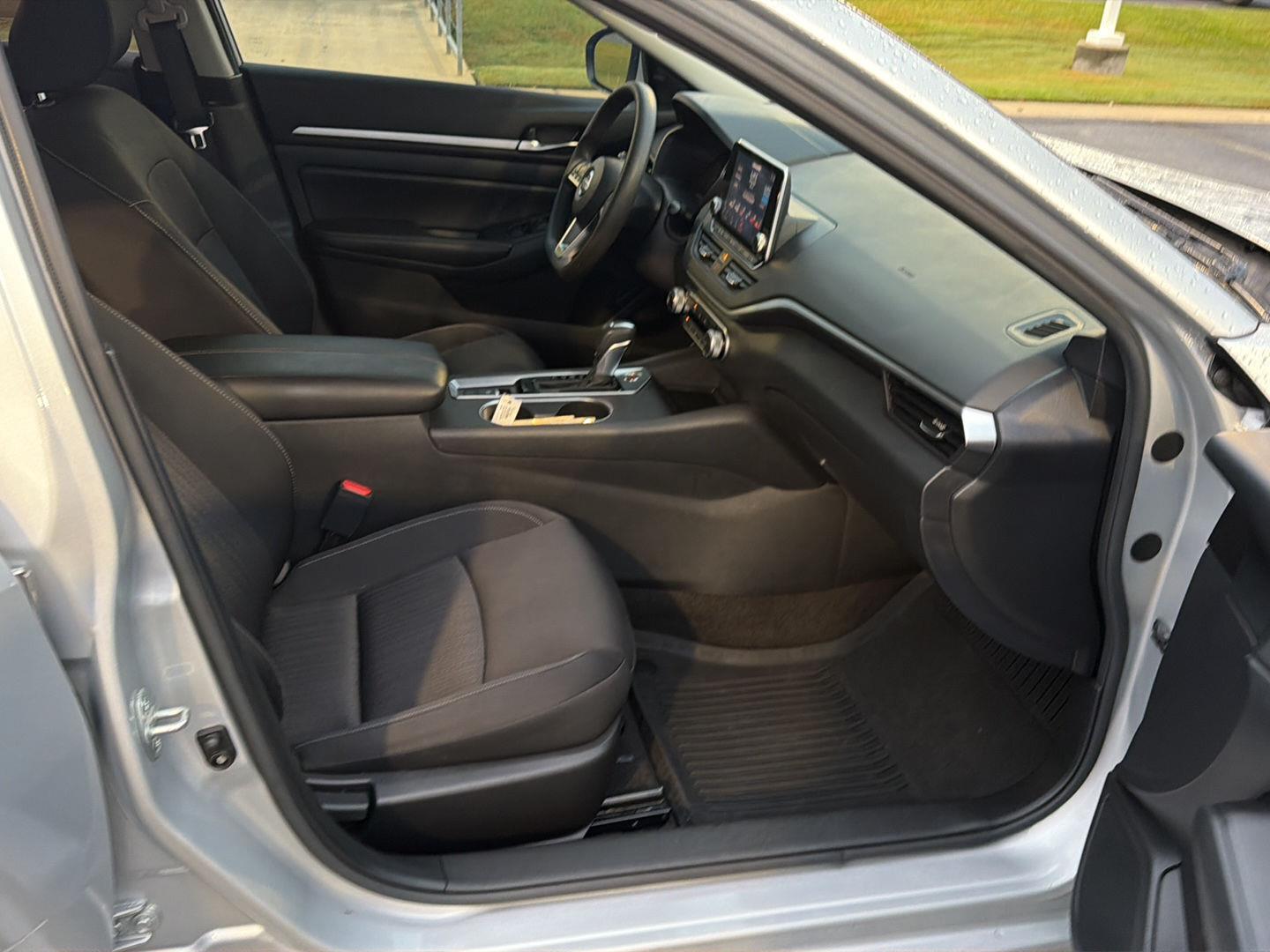 Used 2022 Nissan Altima Sedan