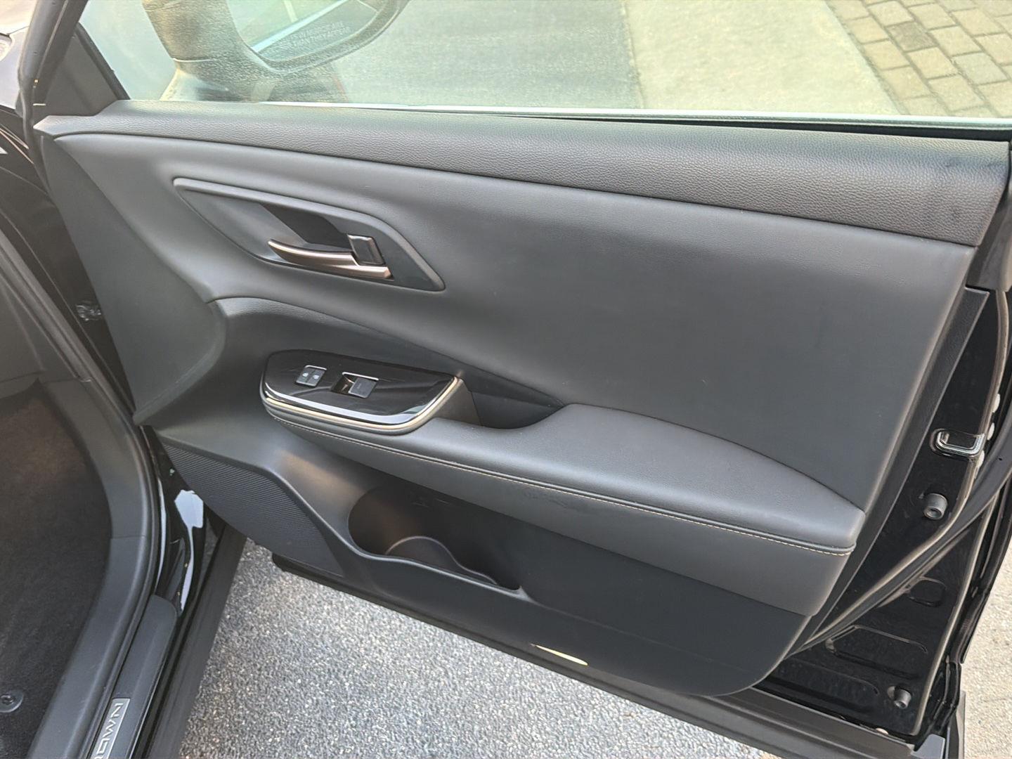 Used 2025 Toyota Crown Sedan