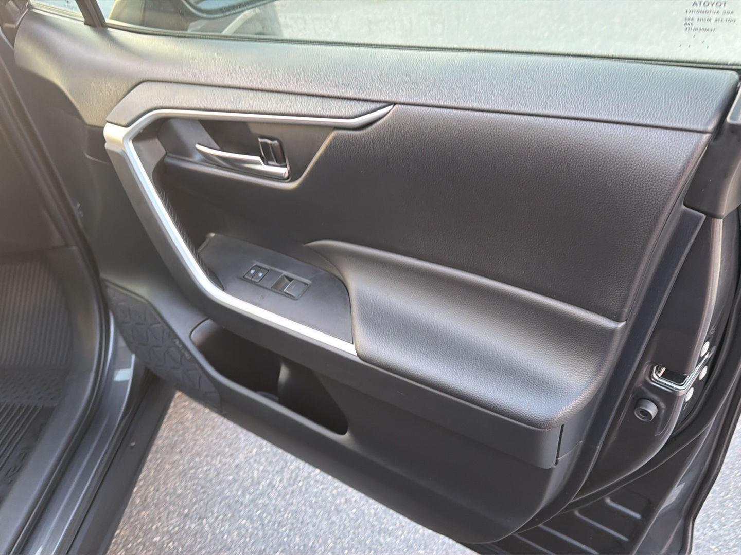 Used 2024 Toyota RAV4 SUV