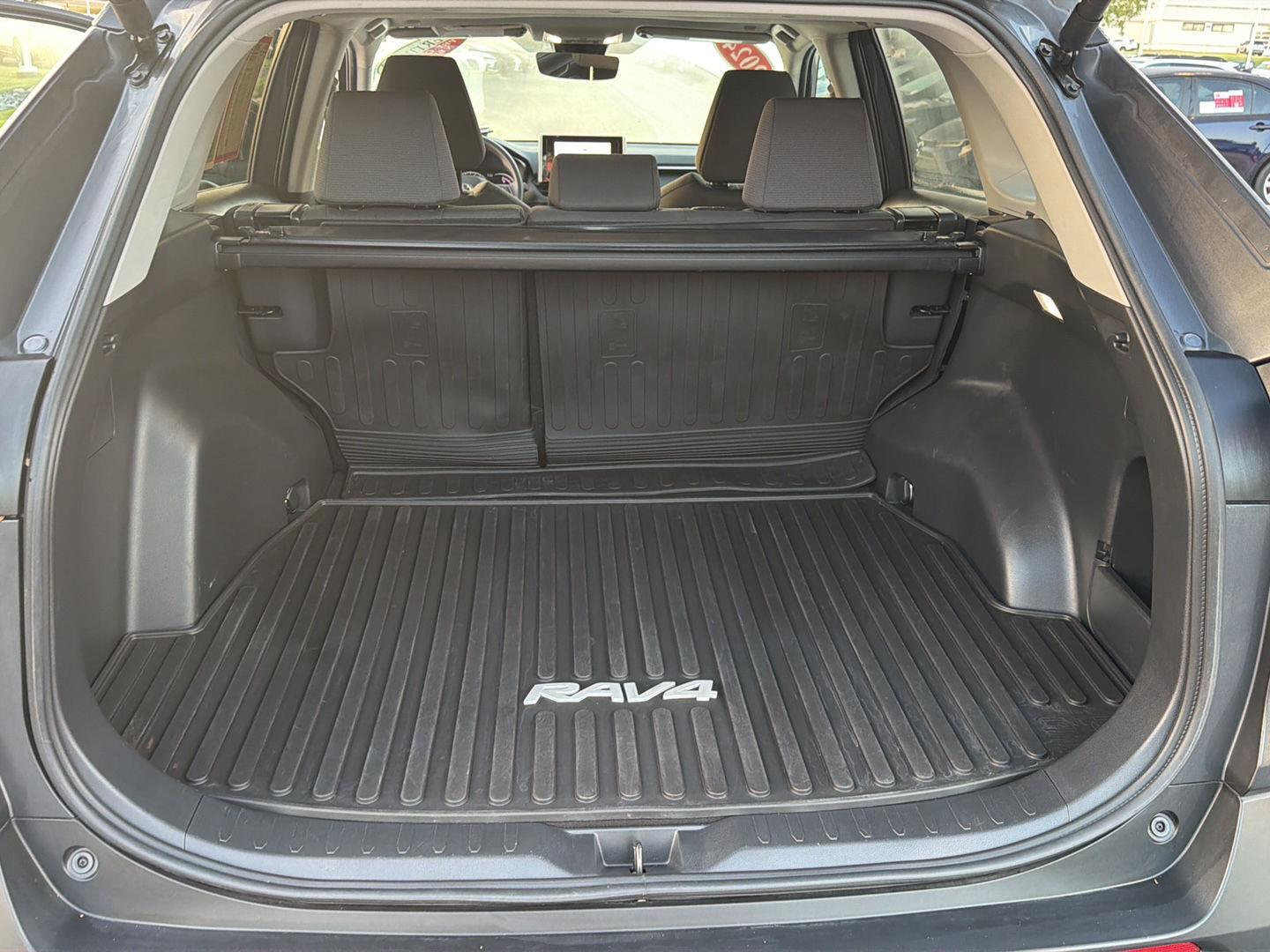 Used 2024 Toyota RAV4 SUV