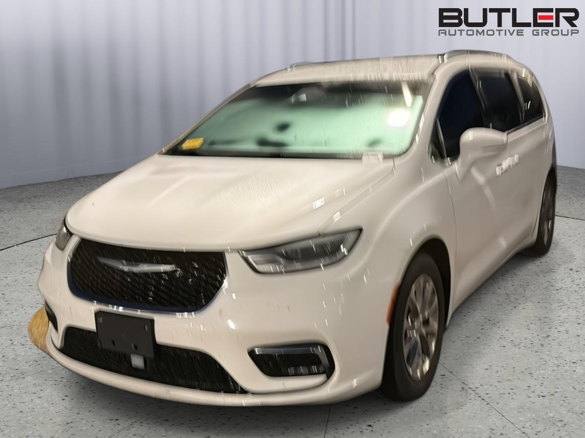 Used 2021 Chrysler Pacifica Van