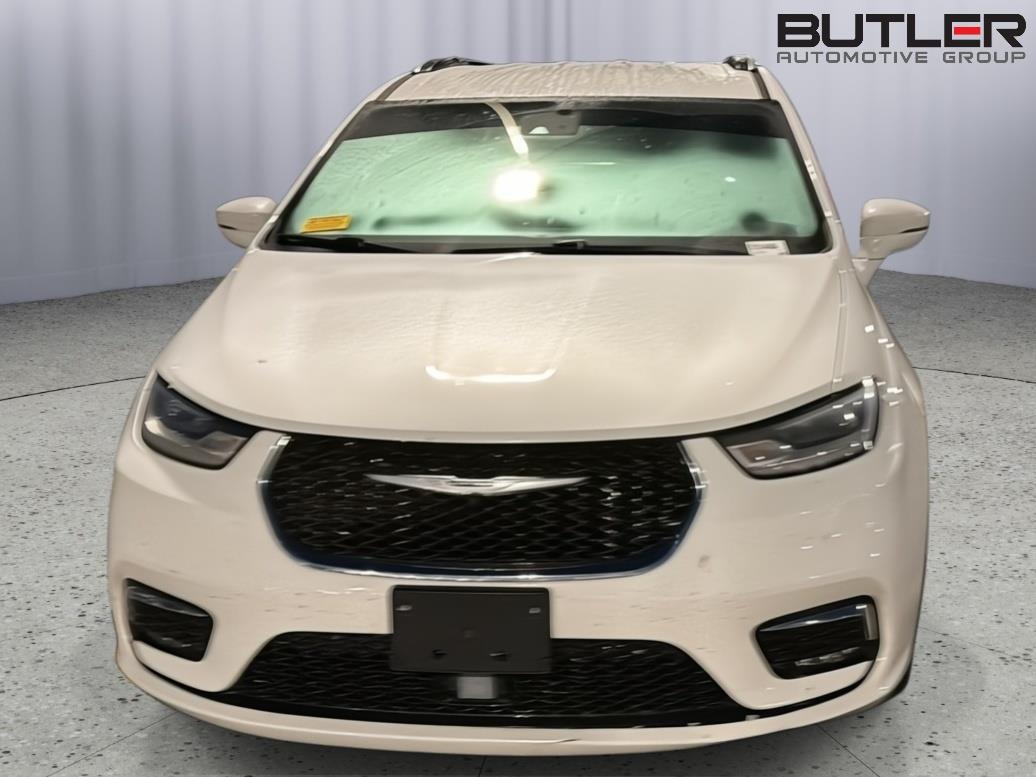 Used 2021 Chrysler Pacifica Van