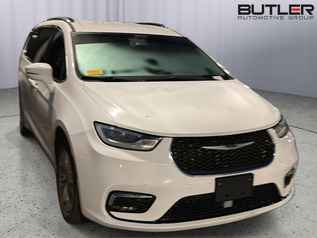 Used 2021 Chrysler Pacifica Van