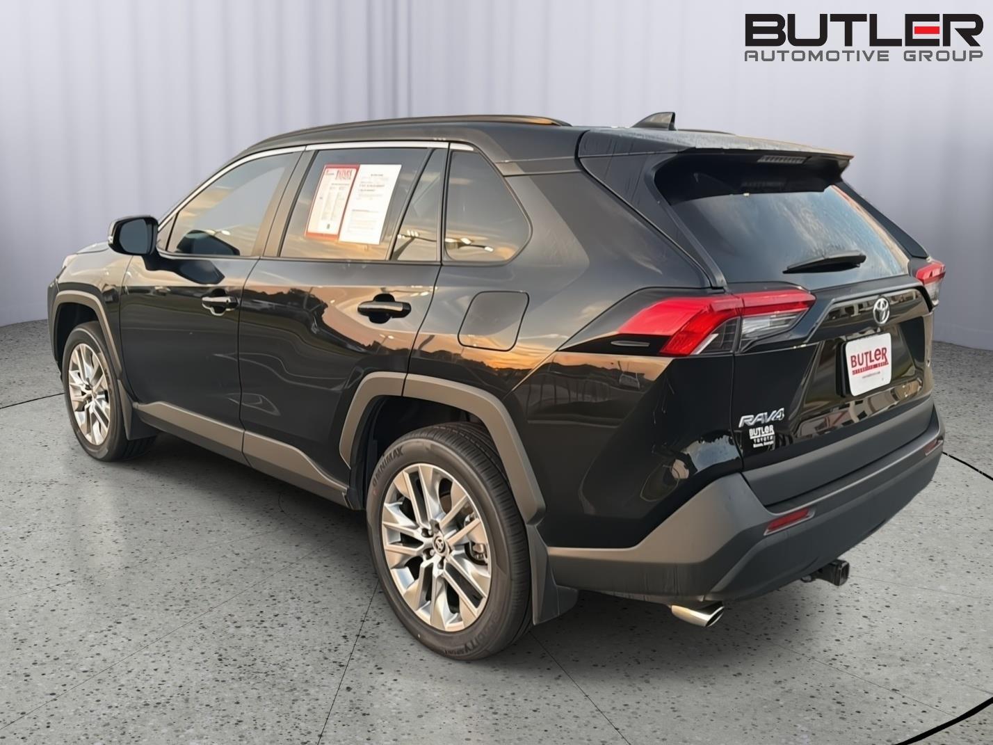 Used 2025 Toyota RAV4 SUV