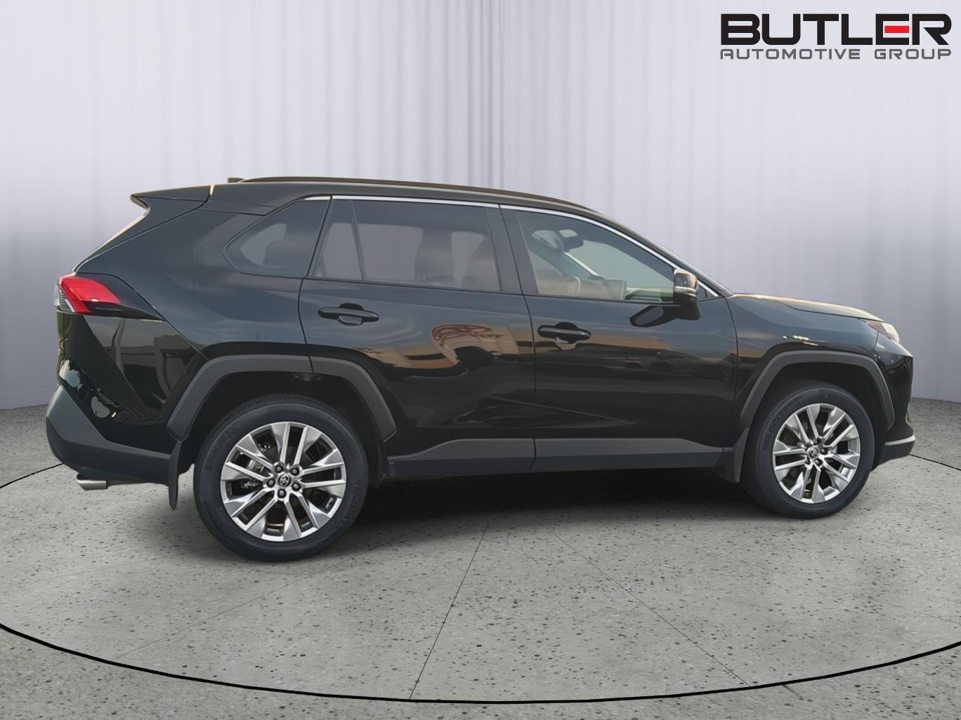 Used 2025 Toyota RAV4 SUV