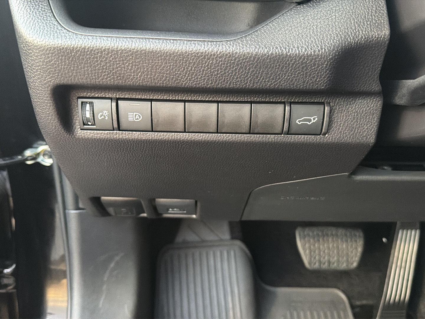Used 2025 Toyota RAV4 SUV