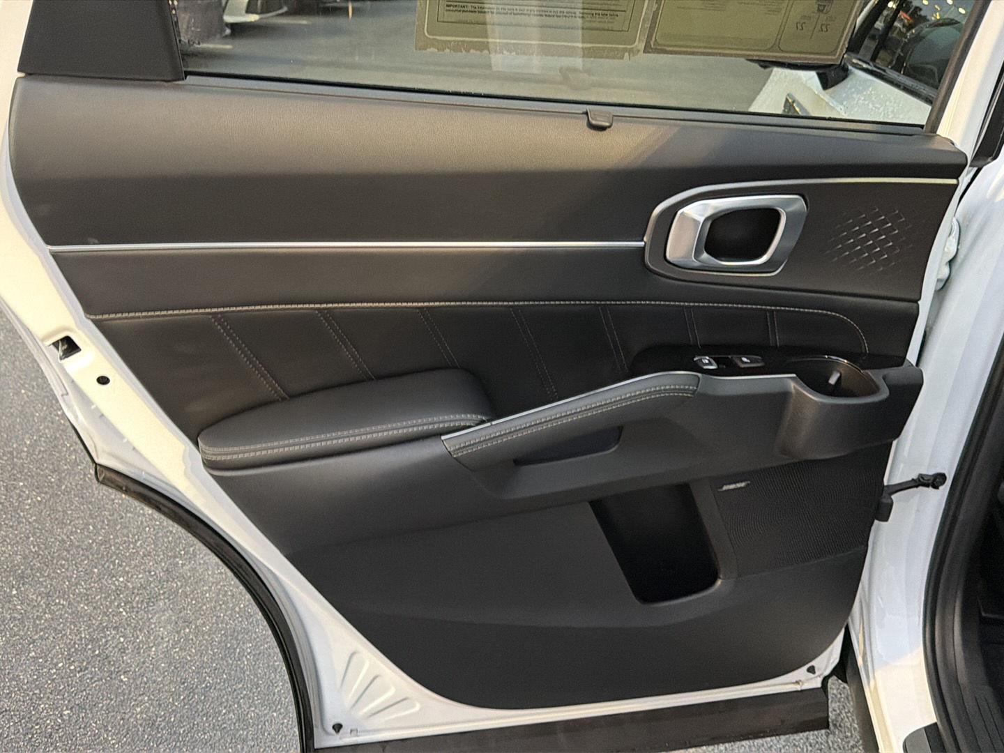 Used 2023 Kia Sorento SUV