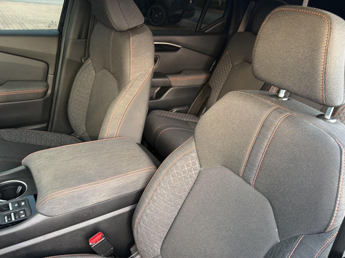 Used 2025 Honda Pilot SUV