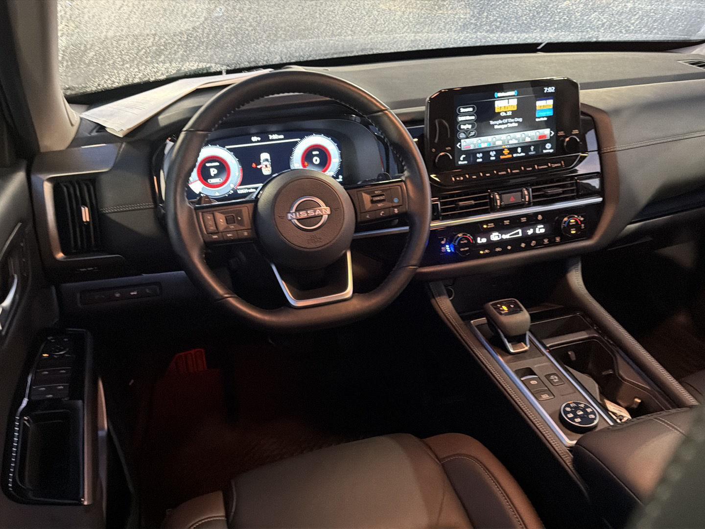 Used 2025 Nissan Pathfinder SUV