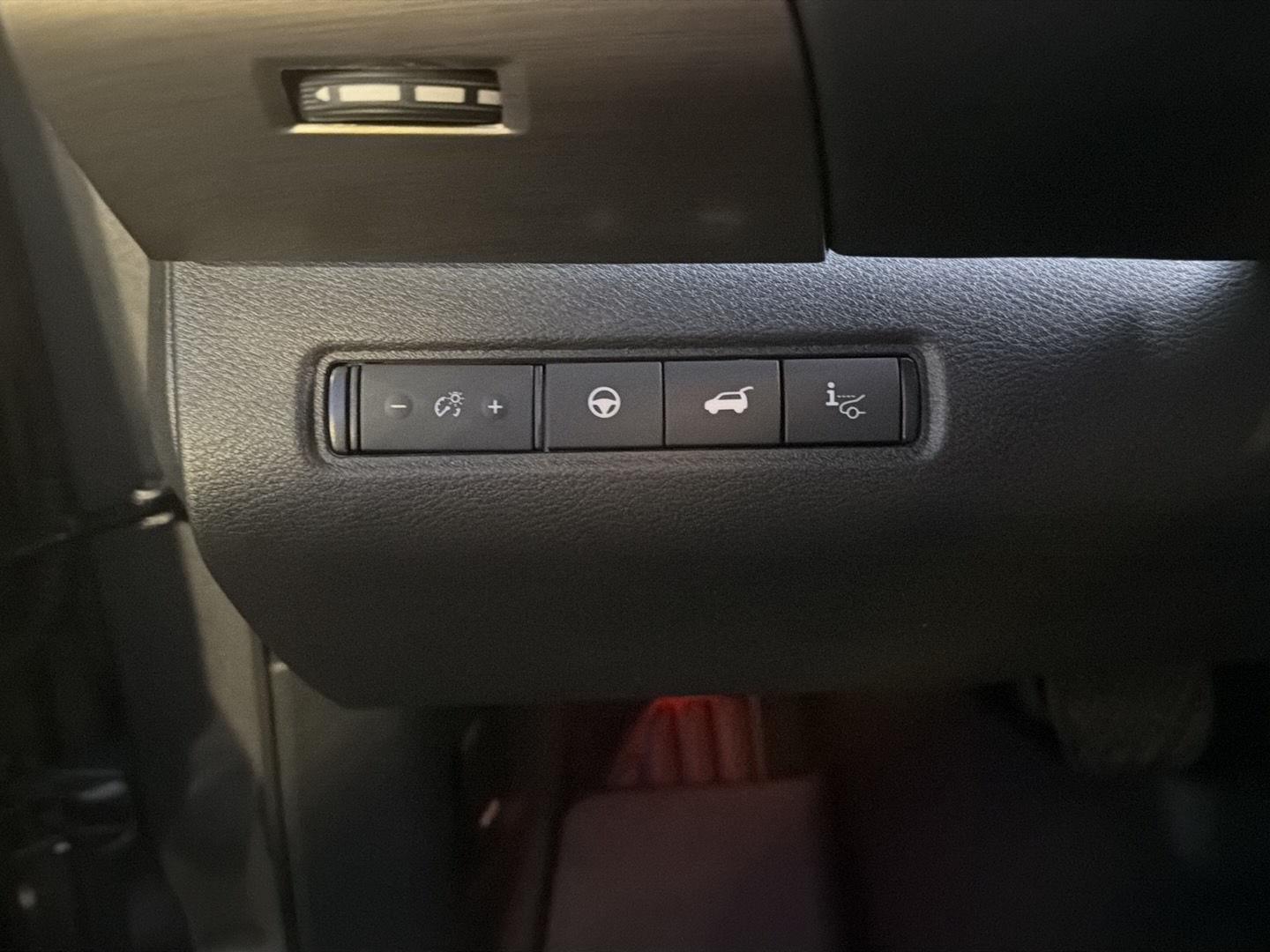 Used 2025 Nissan Pathfinder SUV