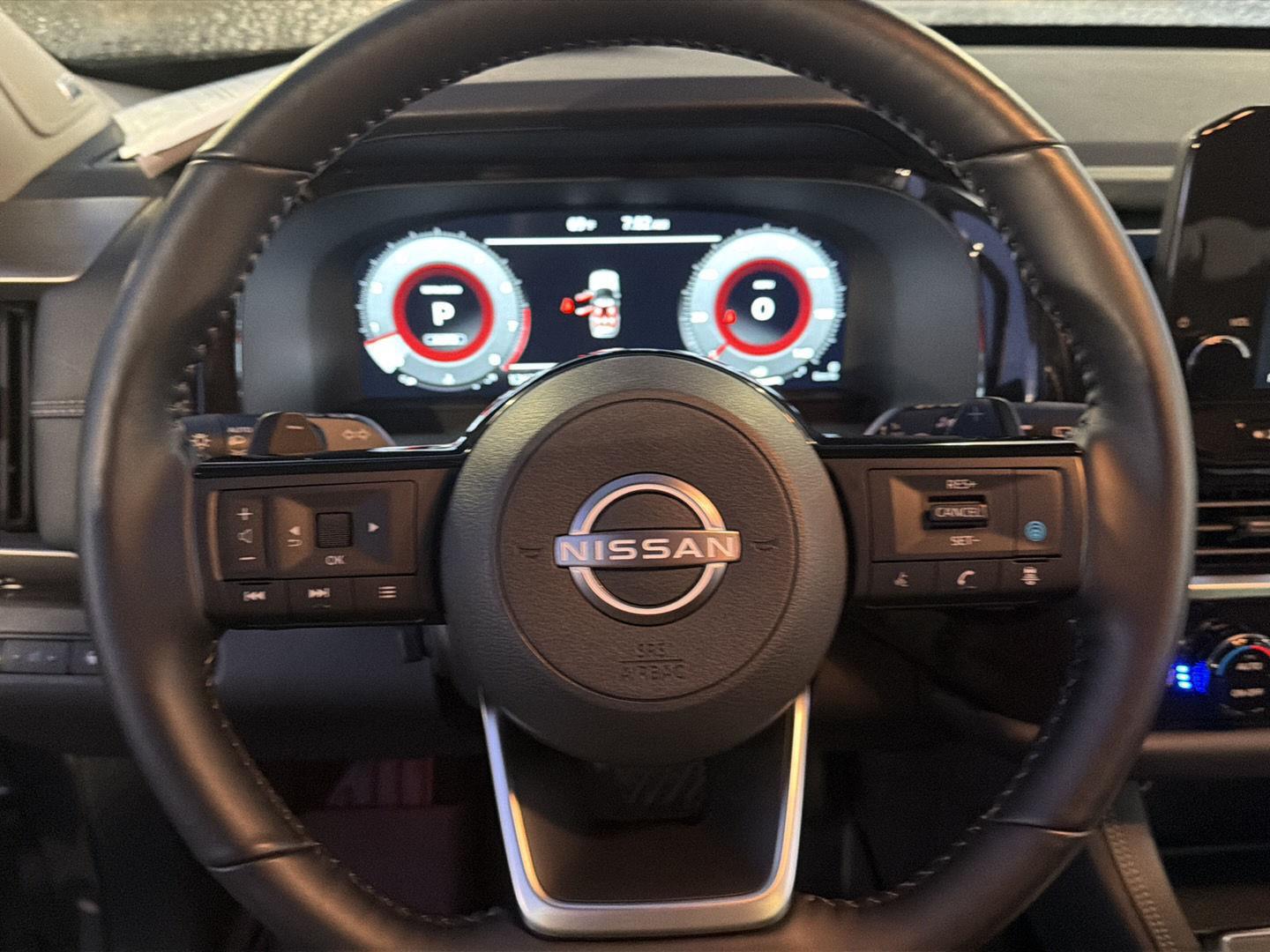 Used 2025 Nissan Pathfinder SUV