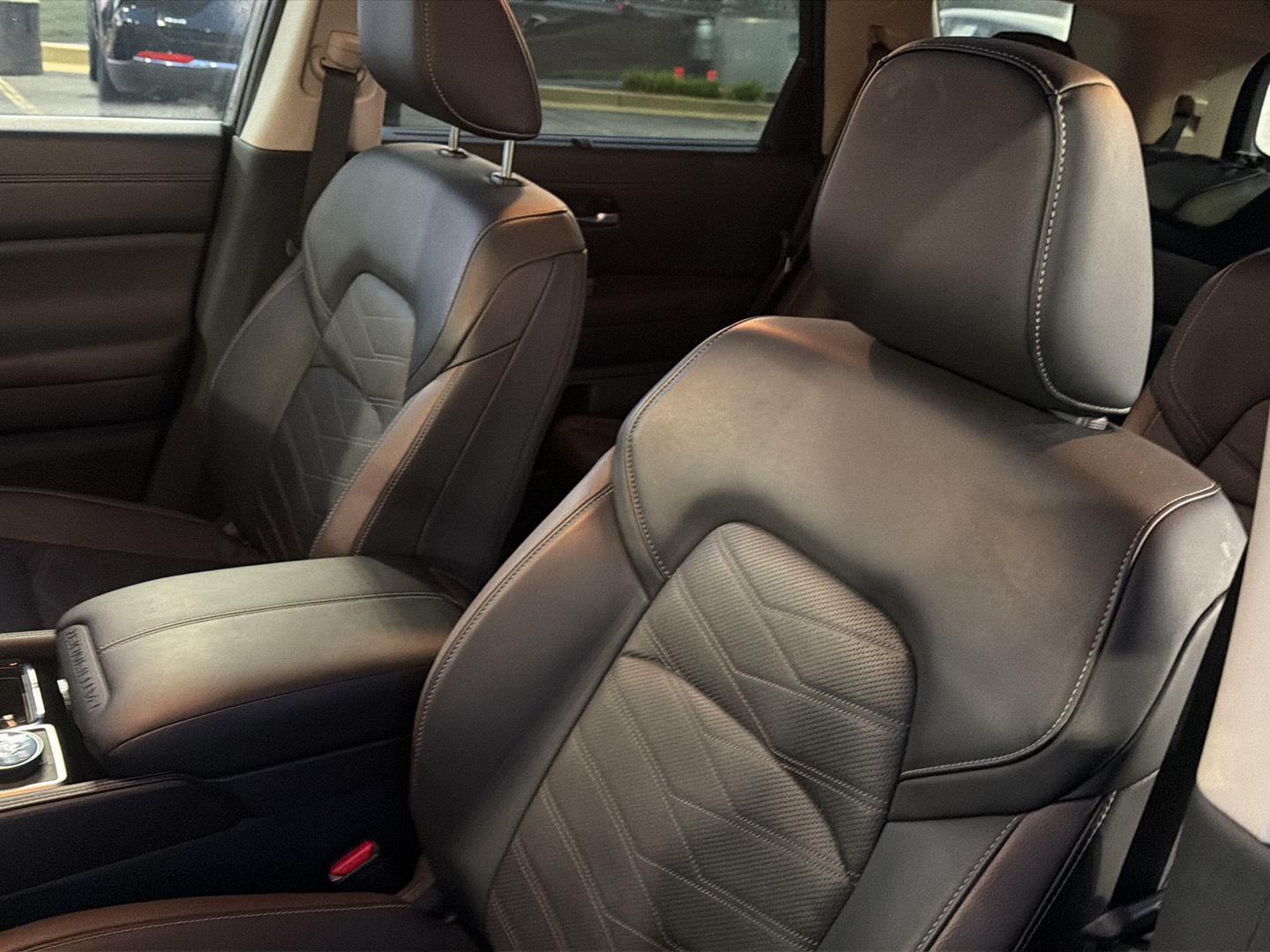 Used 2025 Nissan Pathfinder SUV