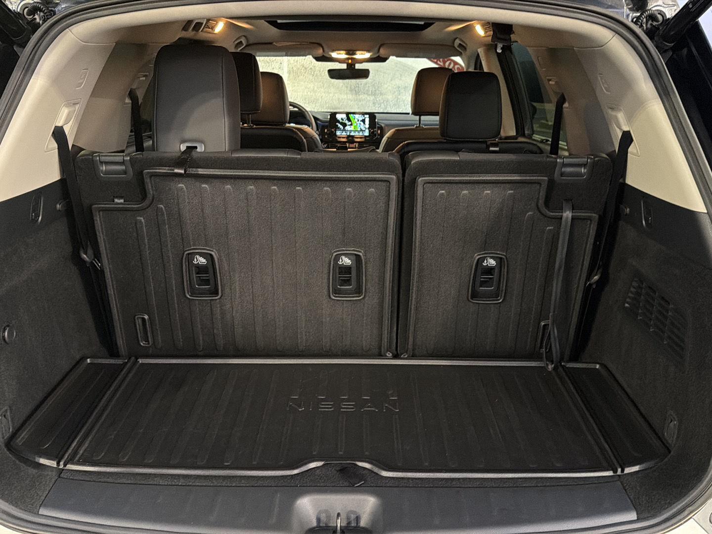 Used 2025 Nissan Pathfinder SUV