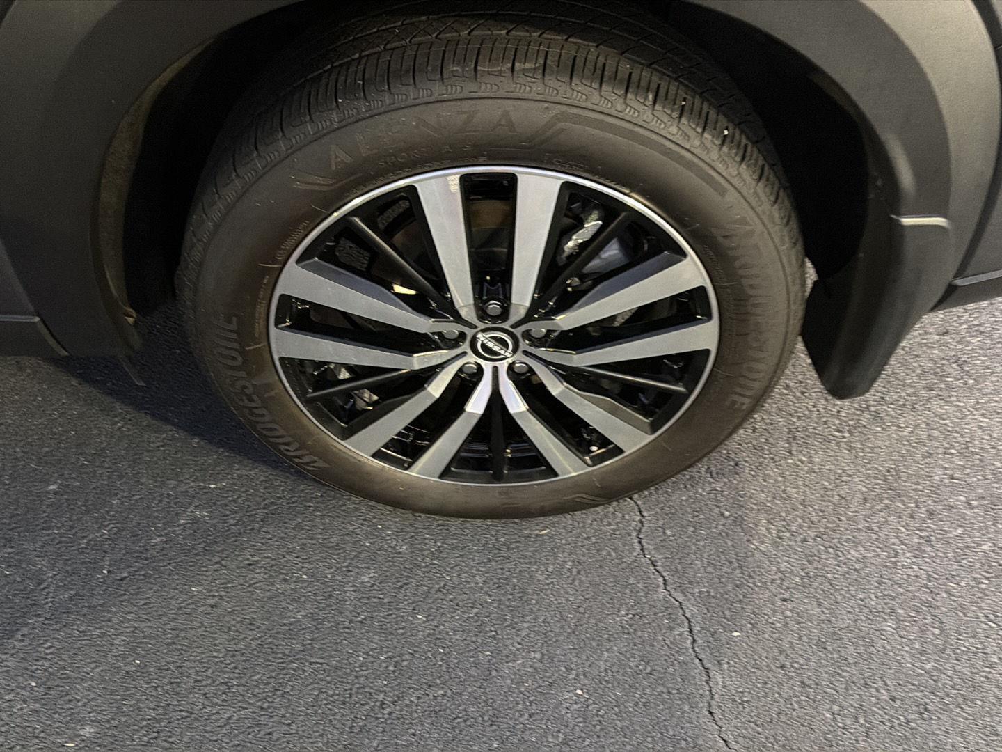 Used 2025 Nissan Pathfinder SUV