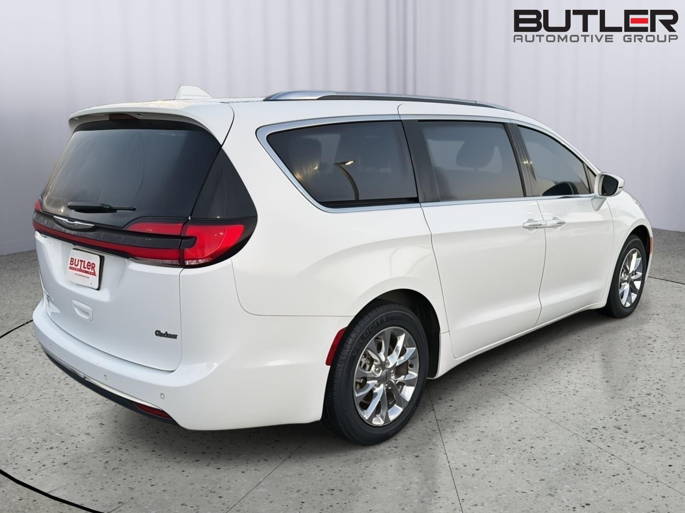 Used 2021 Chrysler Pacifica Van