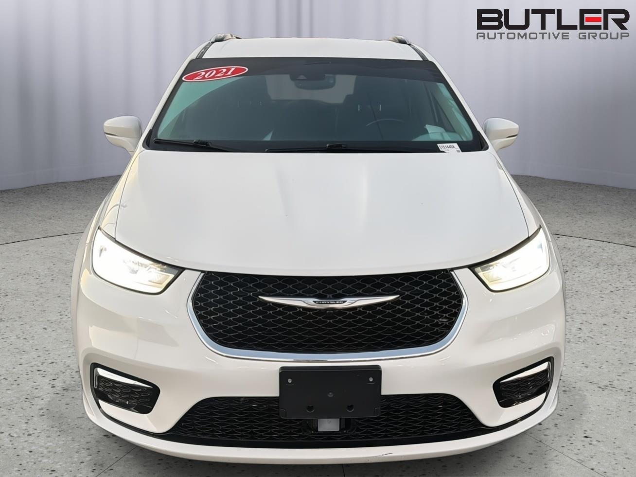 Used 2021 Chrysler Pacifica Van