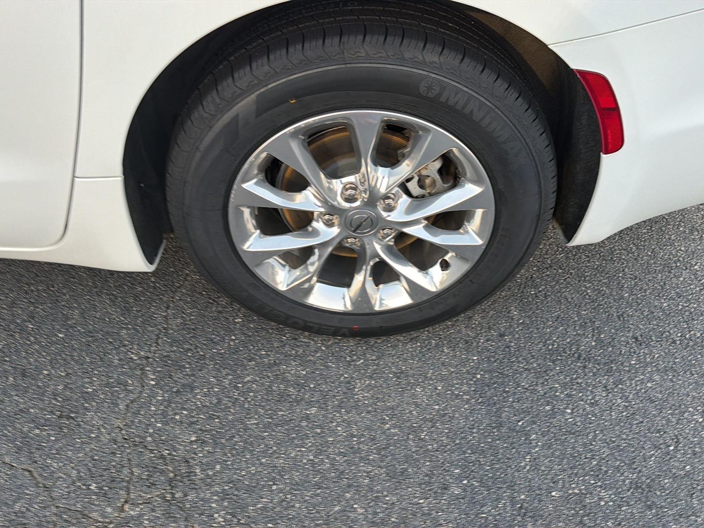 Used 2021 Chrysler Pacifica Van