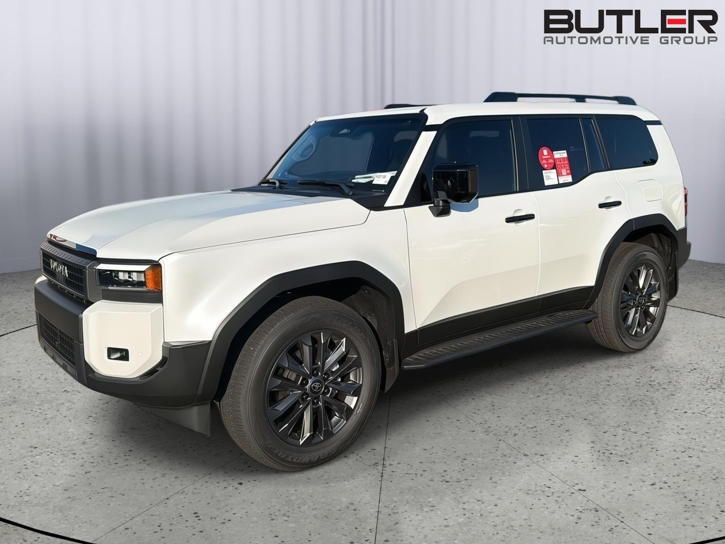 White (Wind Chill Pearl) 2027 Toyota Land Cruiser SUV / Crossover Four-Wheel Drive Automatic