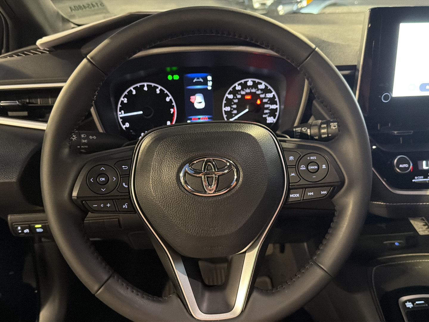Used 2025 Toyota Corolla Hatchback Hatchback