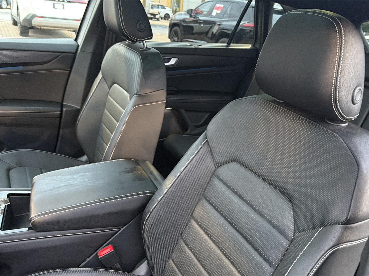 Used 2024 Volkswagen Atlas Cross Sport SUV