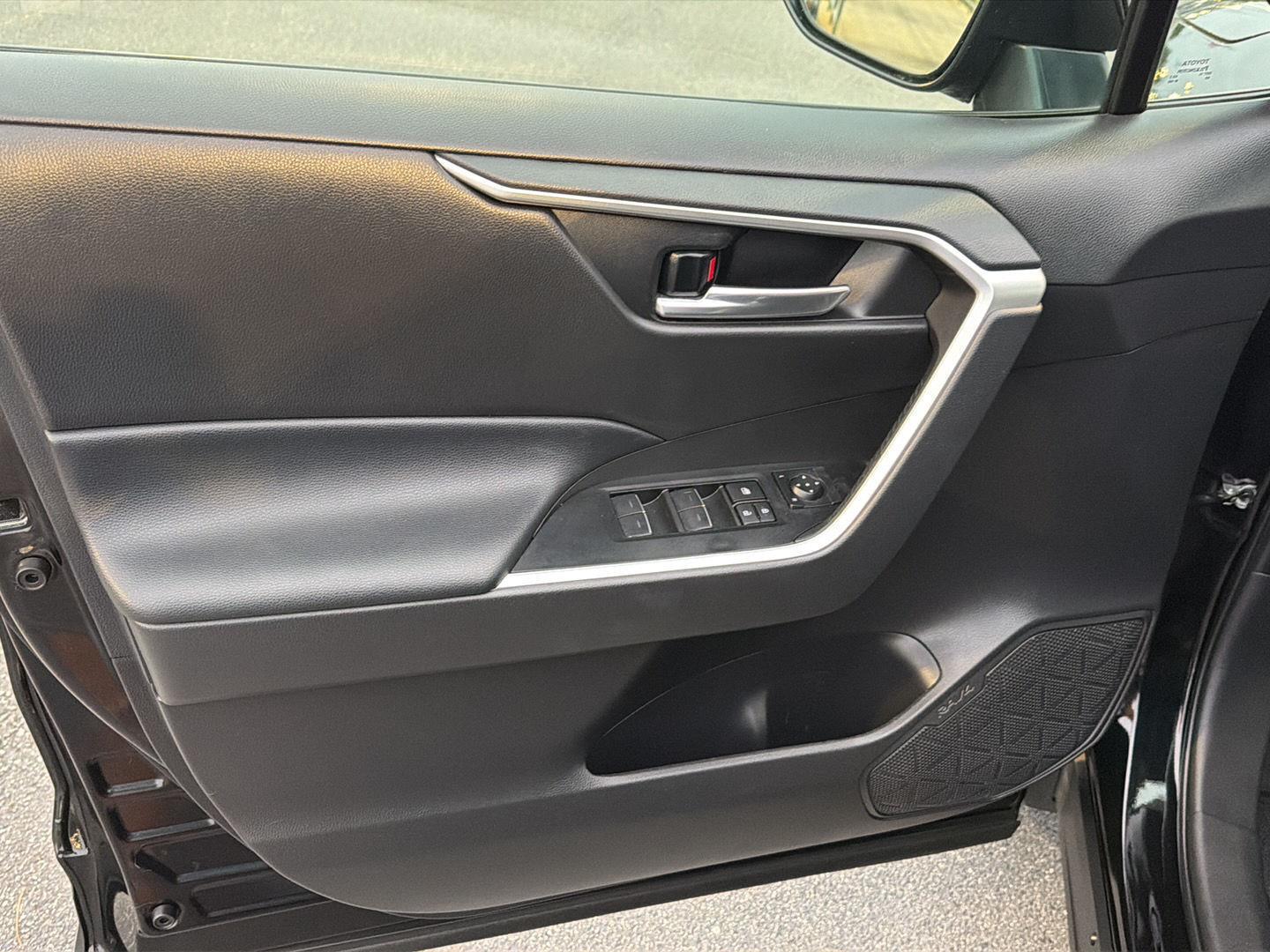 Used 2023 Toyota RAV4 SUV