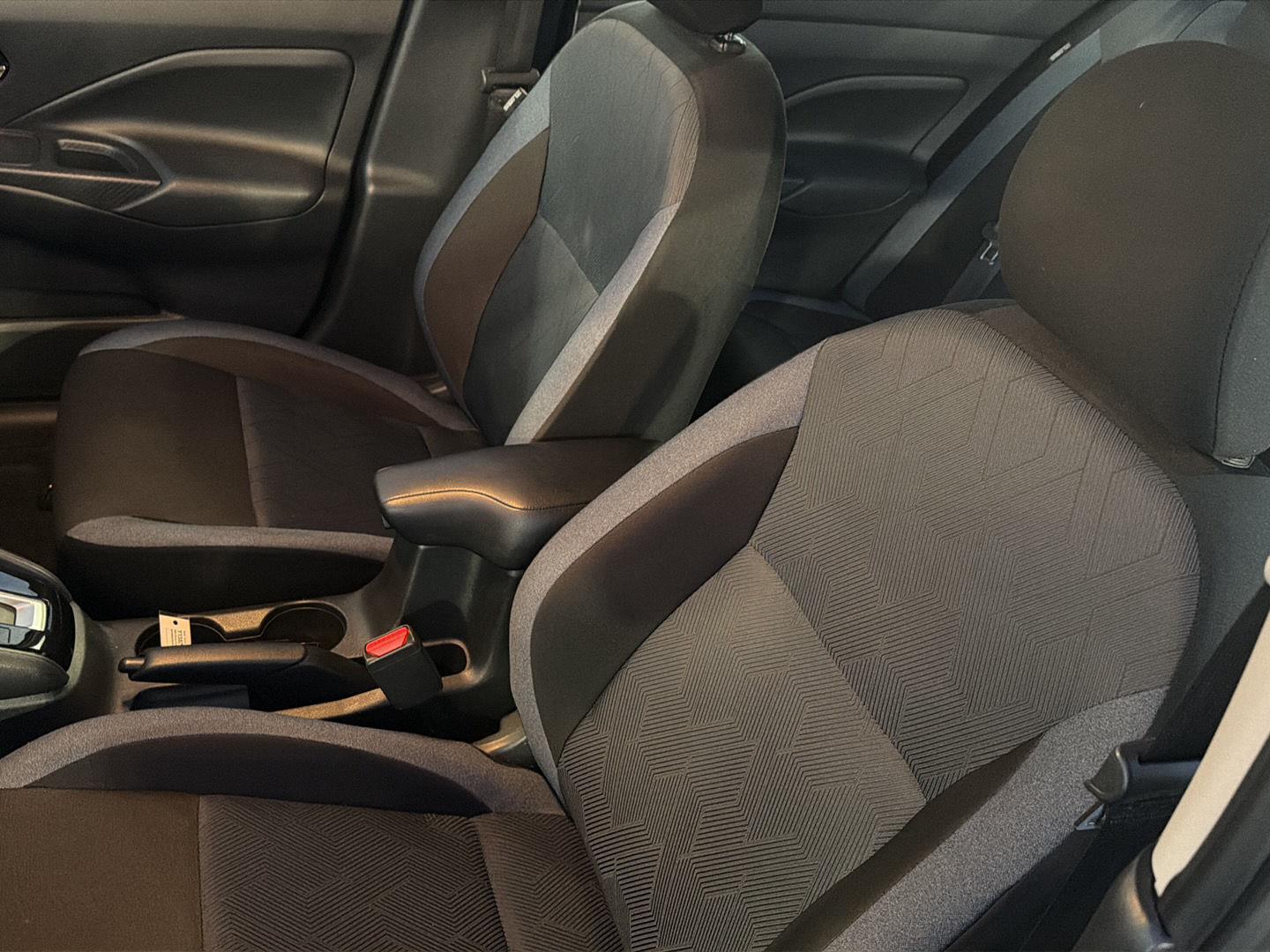 Used 2025 Nissan Versa Sedan
