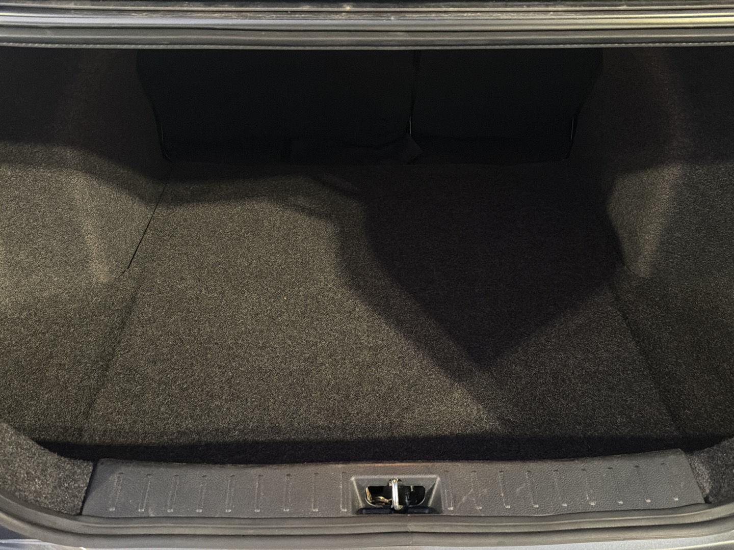 Used 2025 Nissan Versa Sedan