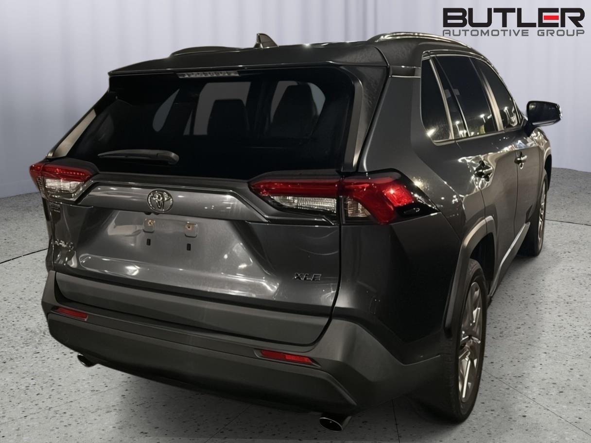 Used 2020 Toyota RAV4 SUV