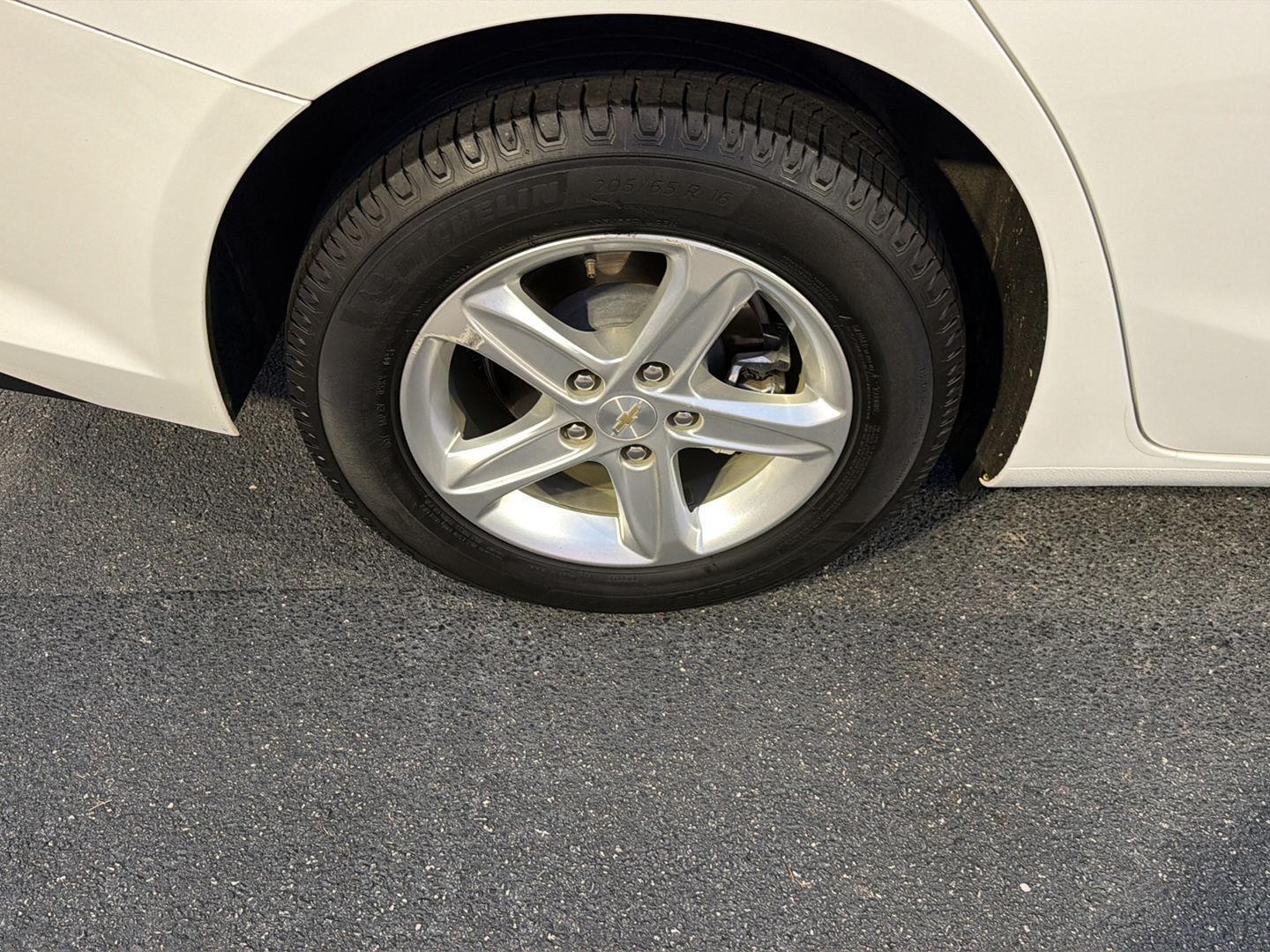 Used 2023 Chevrolet Malibu Sedan