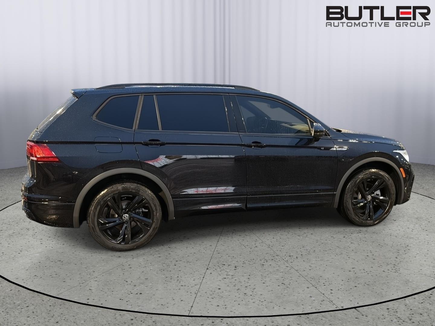 Used 2024 Volkswagen Tiguan SUV