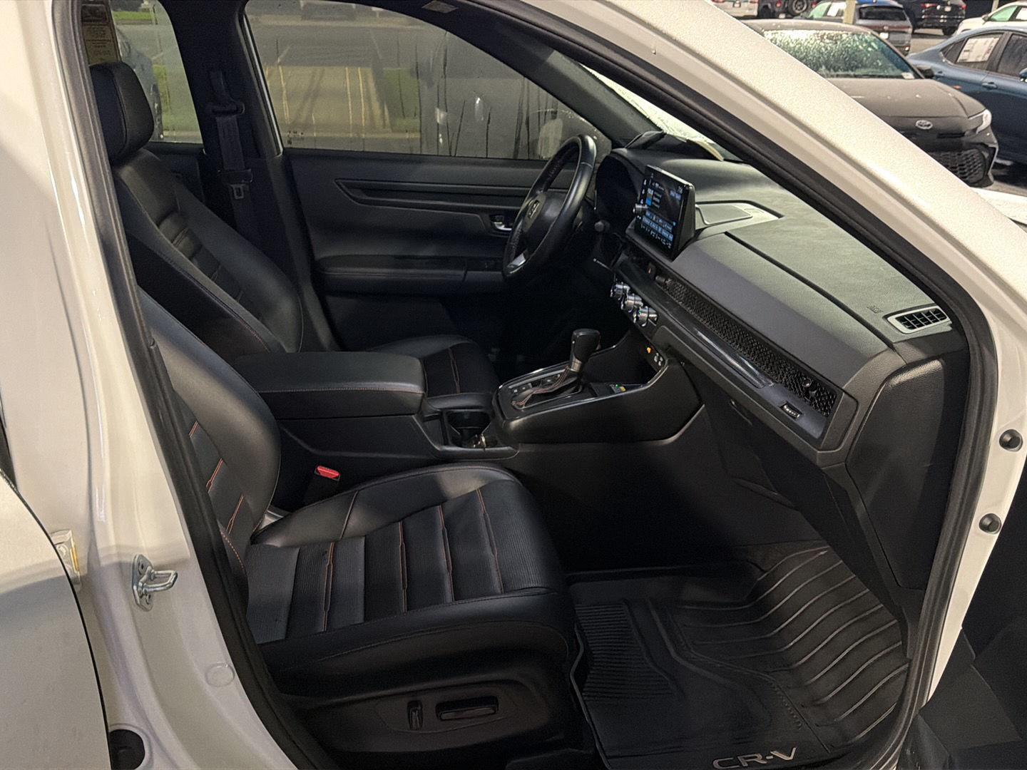 Used 2025 Honda CR-V Hybrid SUV