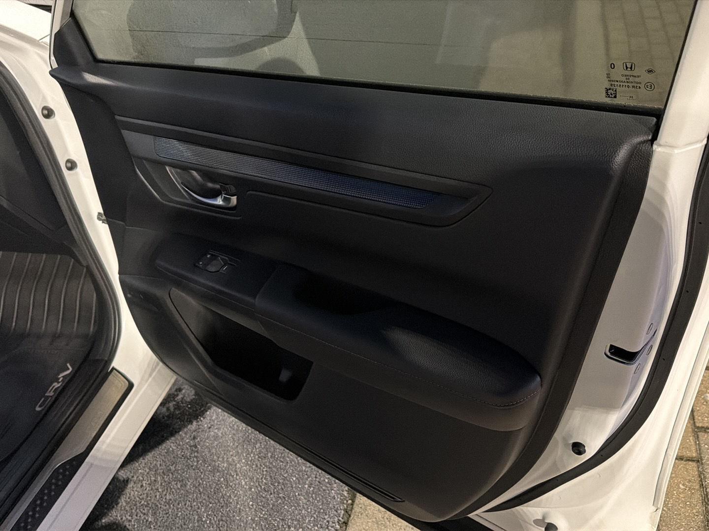Used 2025 Honda CR-V Hybrid SUV