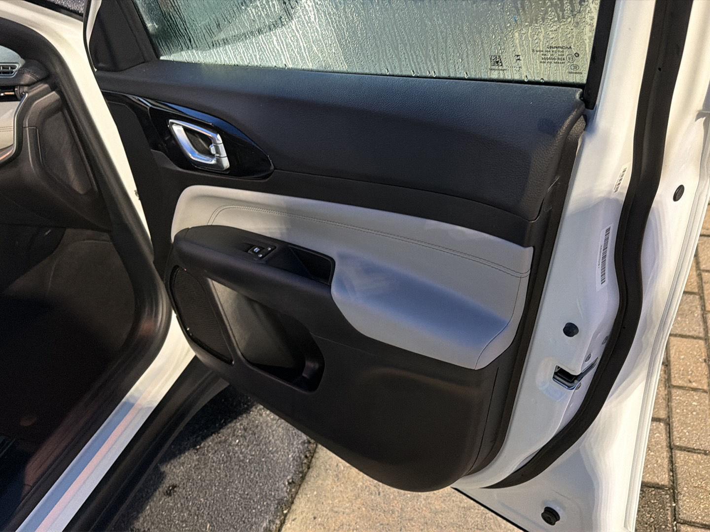 Used 2025 Jeep Compass SUV