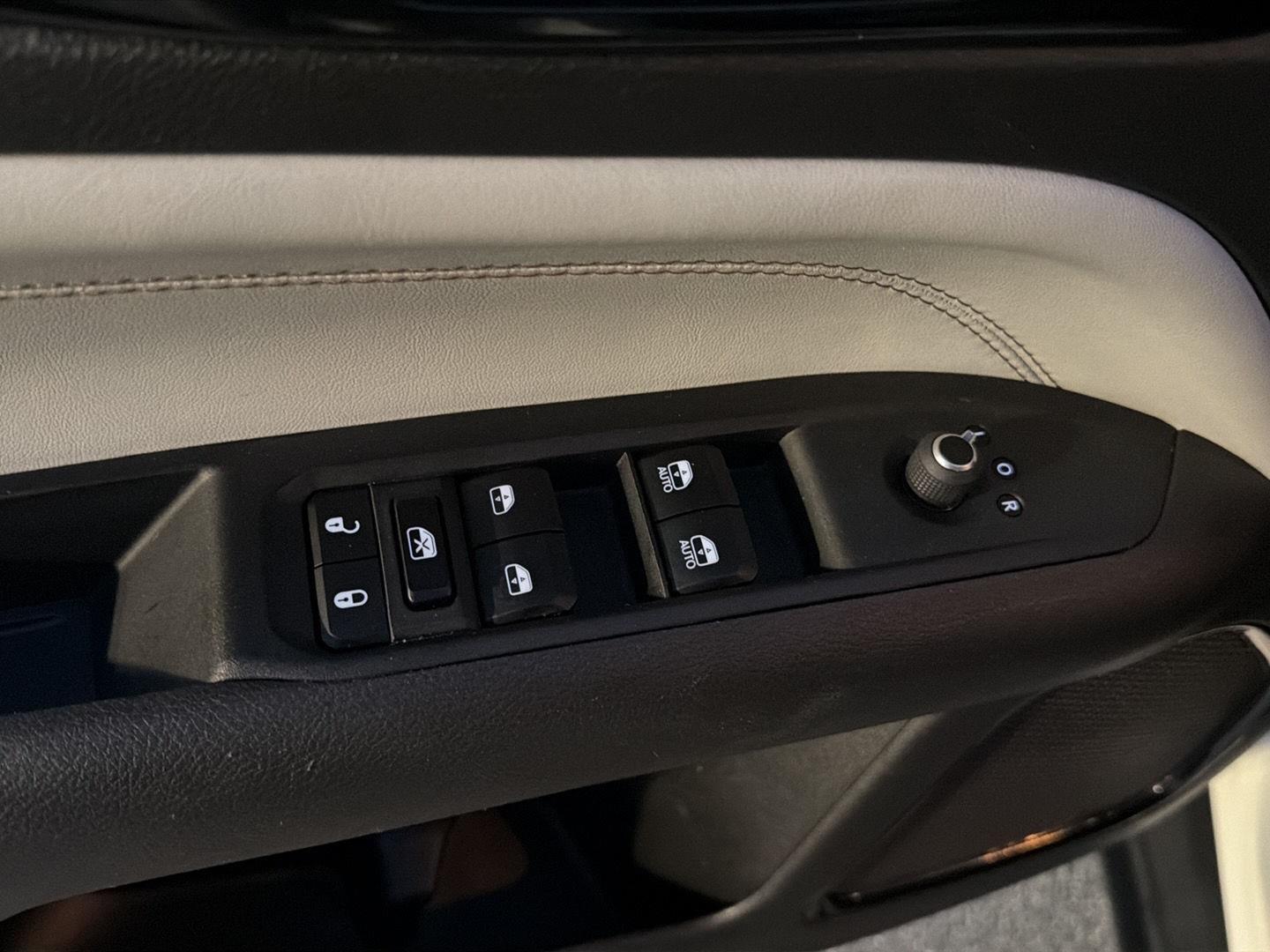 Used 2025 Jeep Compass SUV