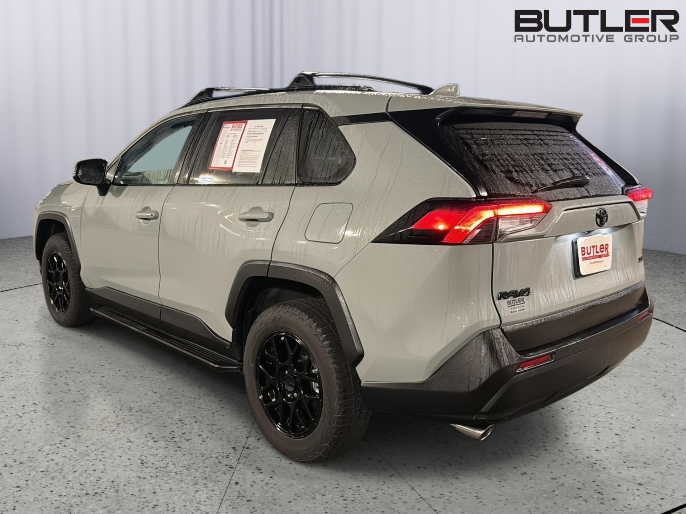Used 2022 Toyota RAV4 SUV