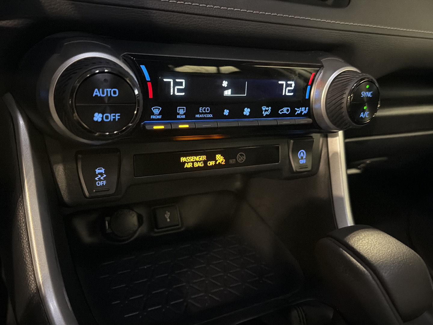 Used 2022 Toyota RAV4 SUV