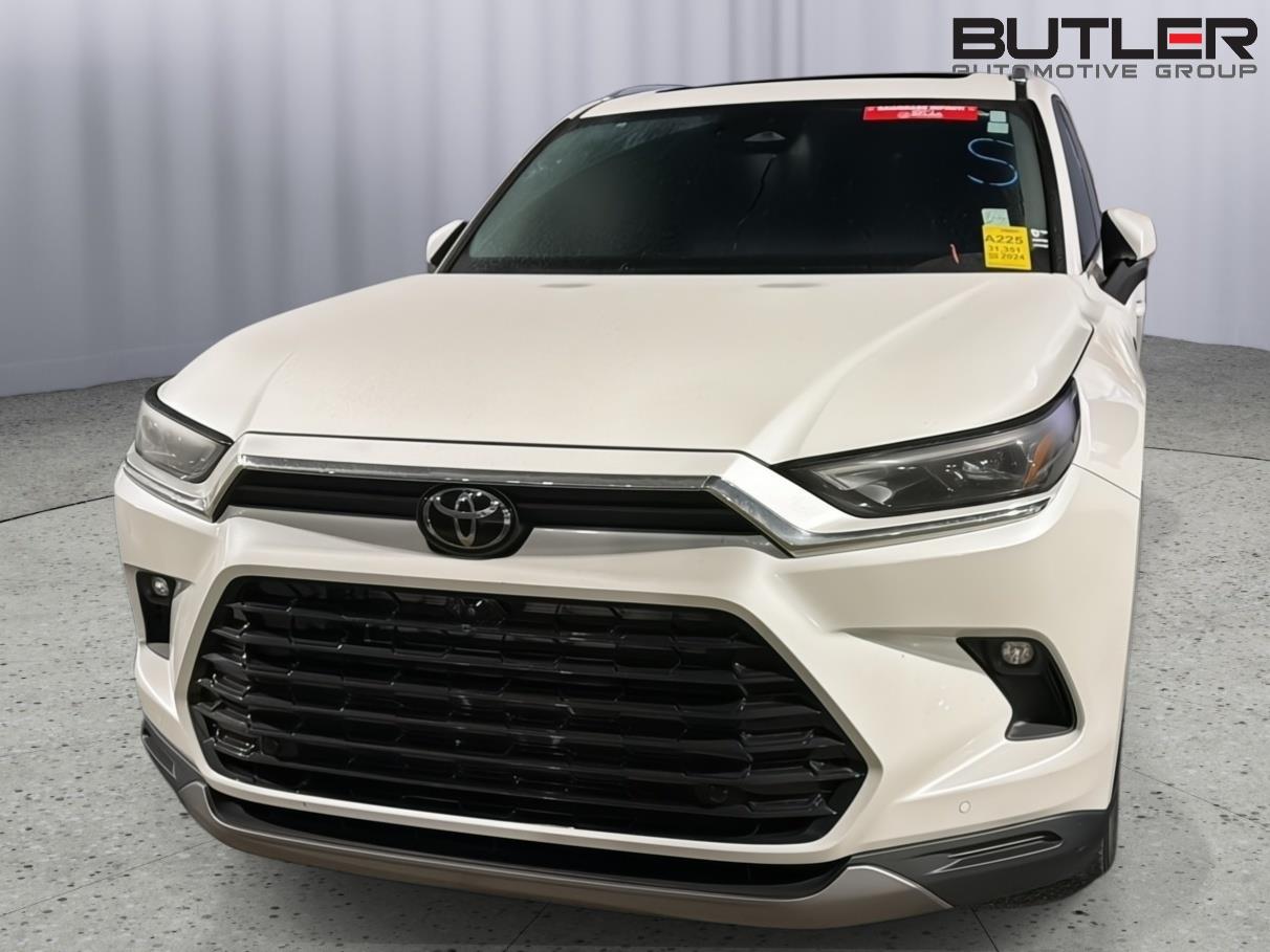 Used 2024 Toyota Grand Highlander SUV