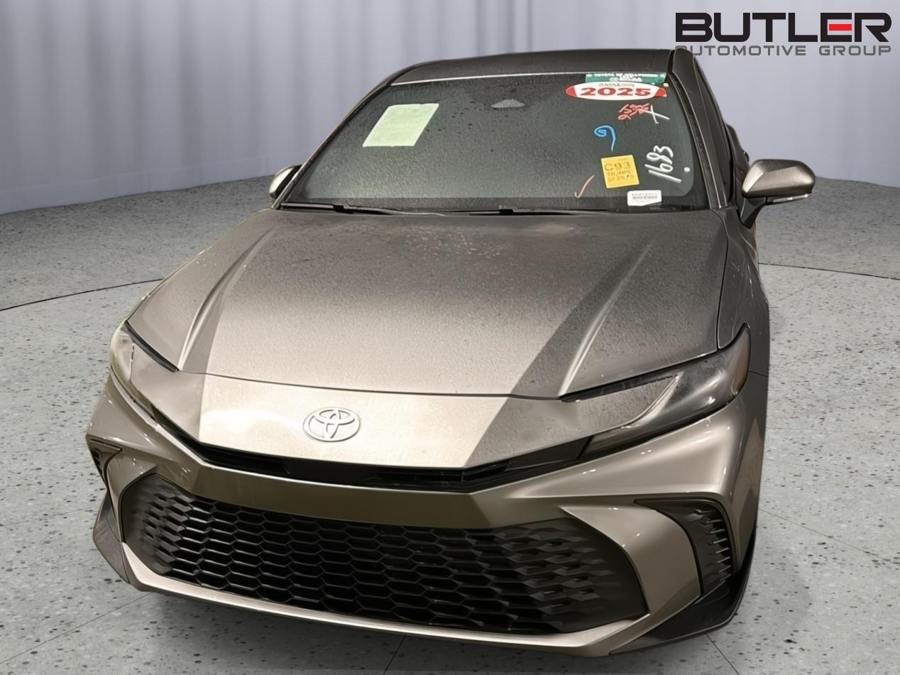 Used 2025 Toyota Camry Sedan