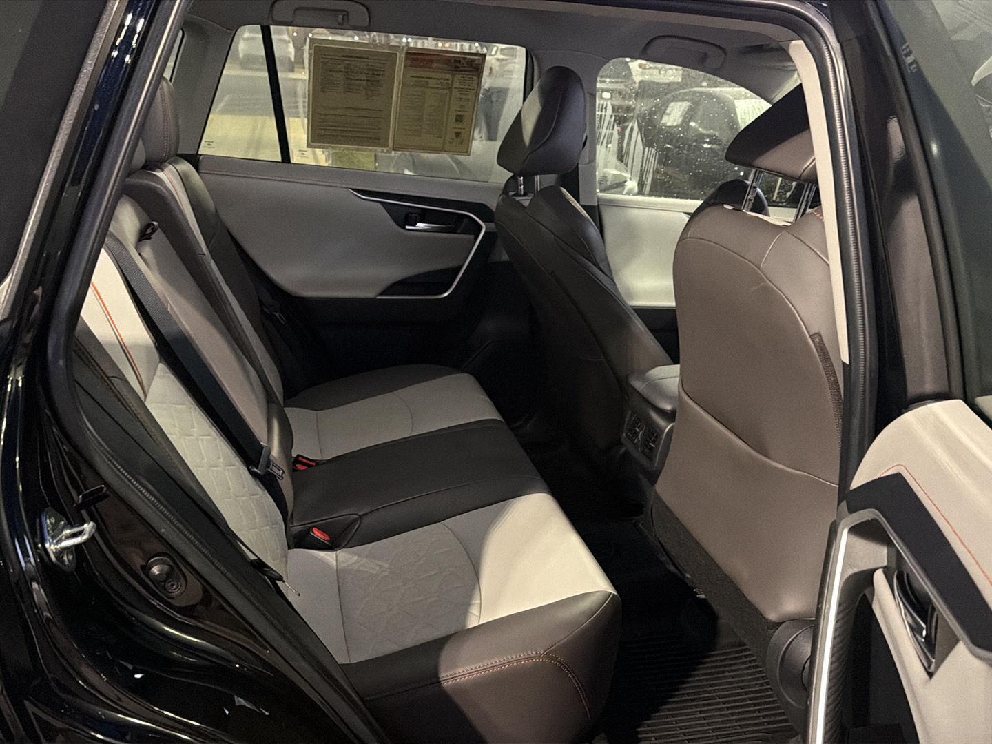 Used 2022 Toyota RAV4 SUV