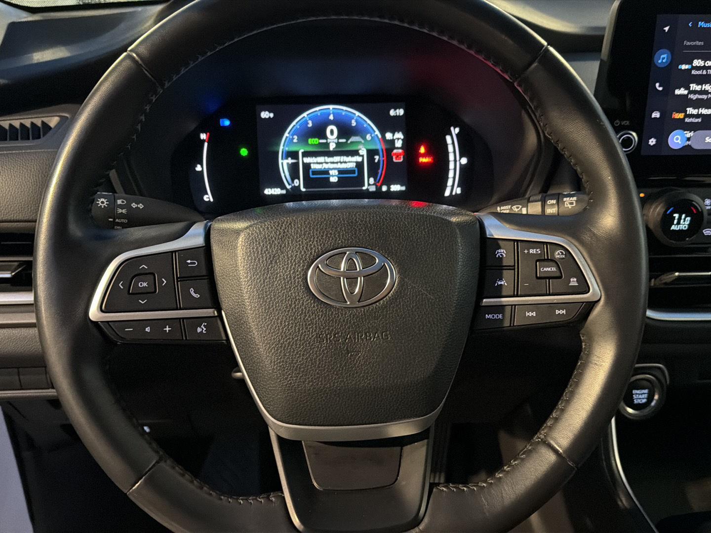 Used 2025 Toyota Grand Highlander SUV
