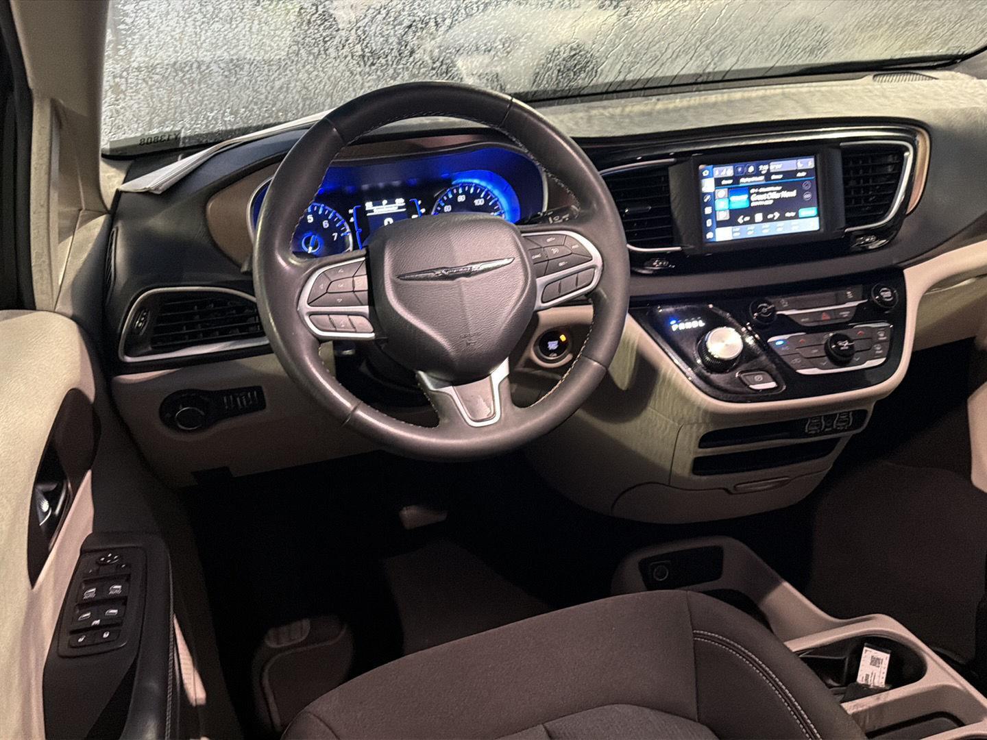 Used 2023 Chrysler Voyager Van